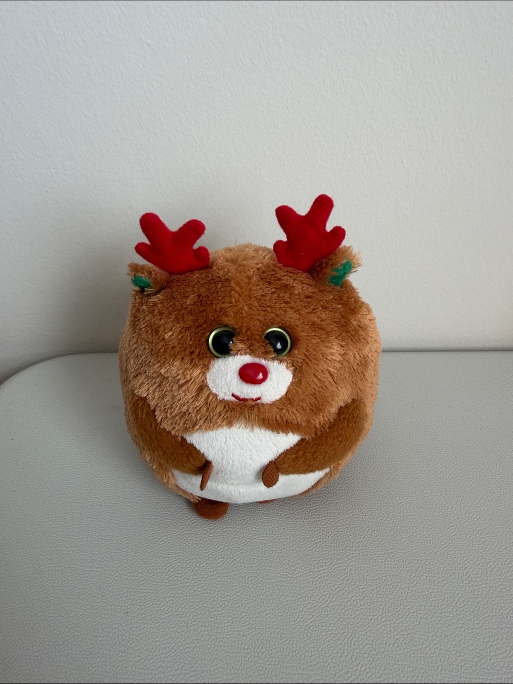 Ty Beanie Ballz Hoofer the Reindeer